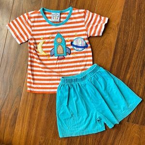Three Sisters Space Set 2t